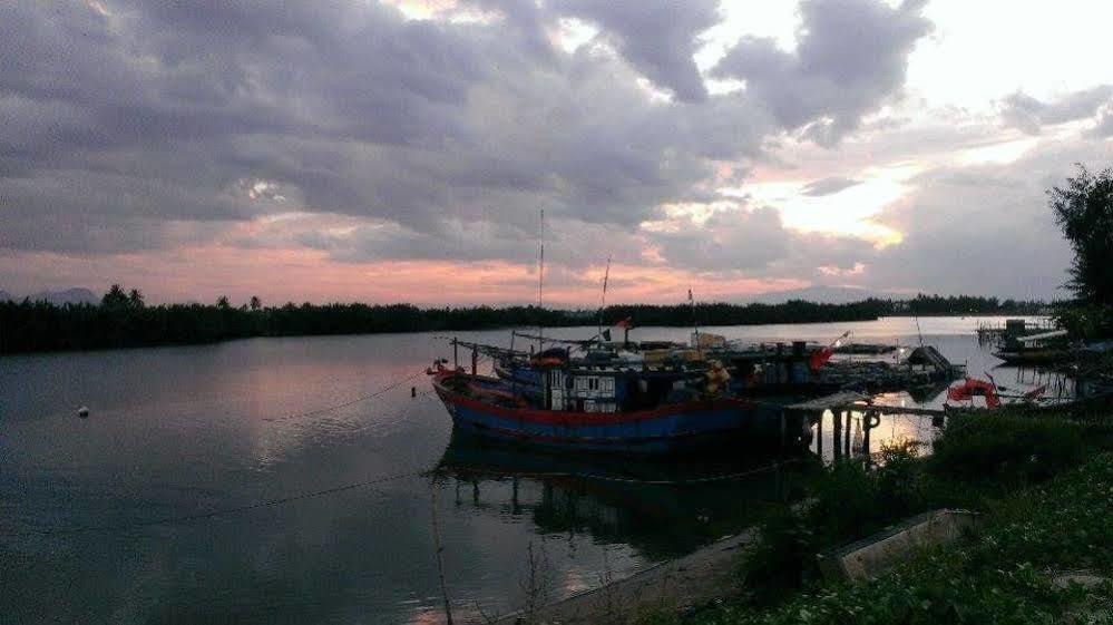הוי אן River Park Trademark River Park Homestayandhostel Hoian מראה חיצוני תמונה